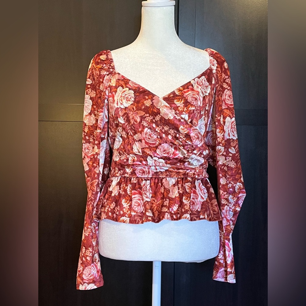 WAYF long-sleeve peplum top w/ floral print. Sweetheart neck. Red, cream. S. NWT - Picture 11 of 12